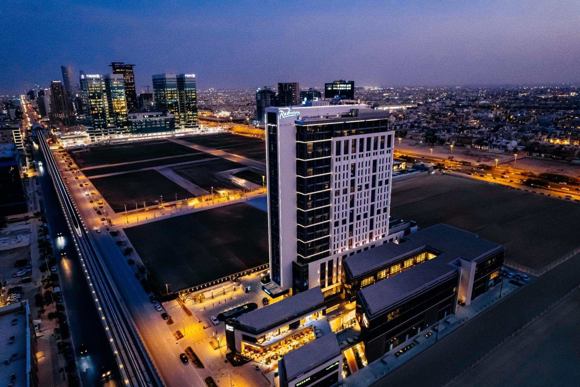 Radisson Hotel & Residence Riyadh Olaya Exterior photo