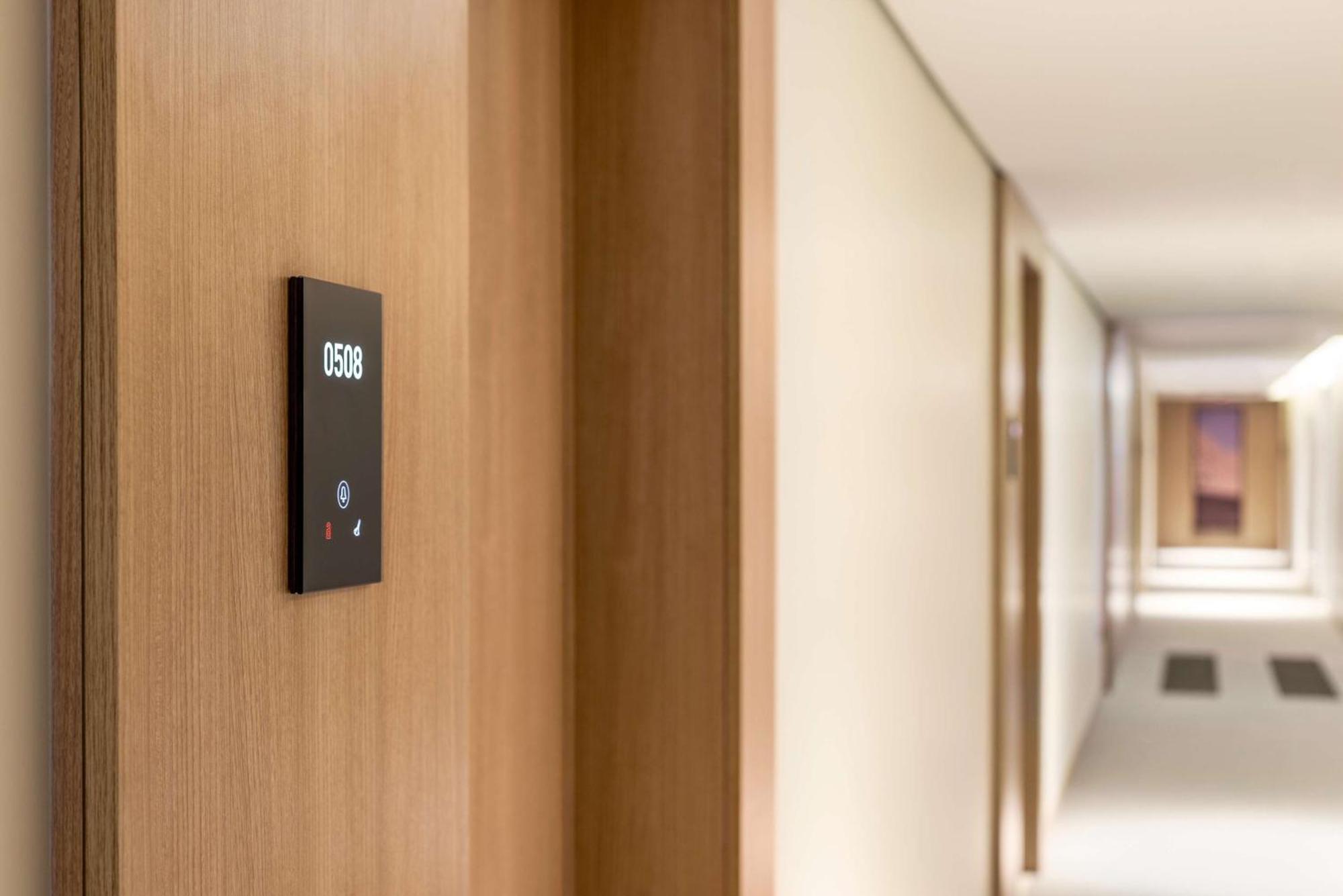 Radisson Hotel & Residence Riyadh Olaya Exterior photo